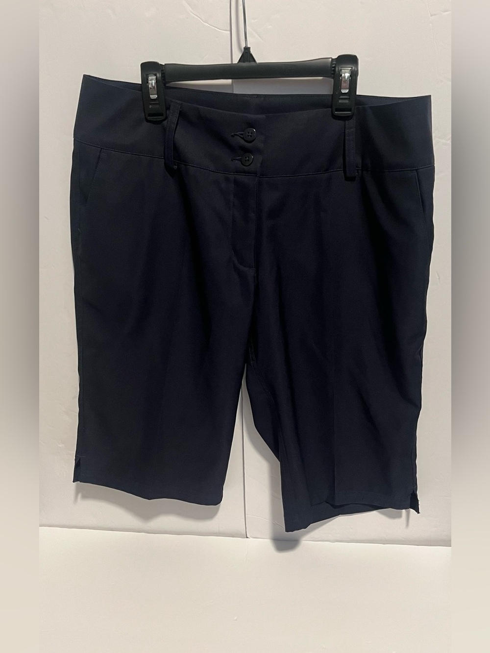 Women’s adidas CLIMALITE  12” Navy Flat Front  Bermuda Golf  Shorts Size 10